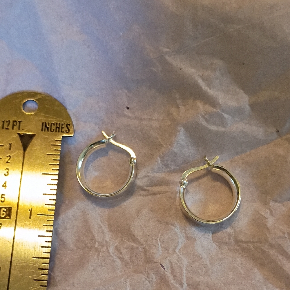 Classic Silver Hoop Earrings with Single Accent Stone - Women Jewelry - Picture 3 of 4